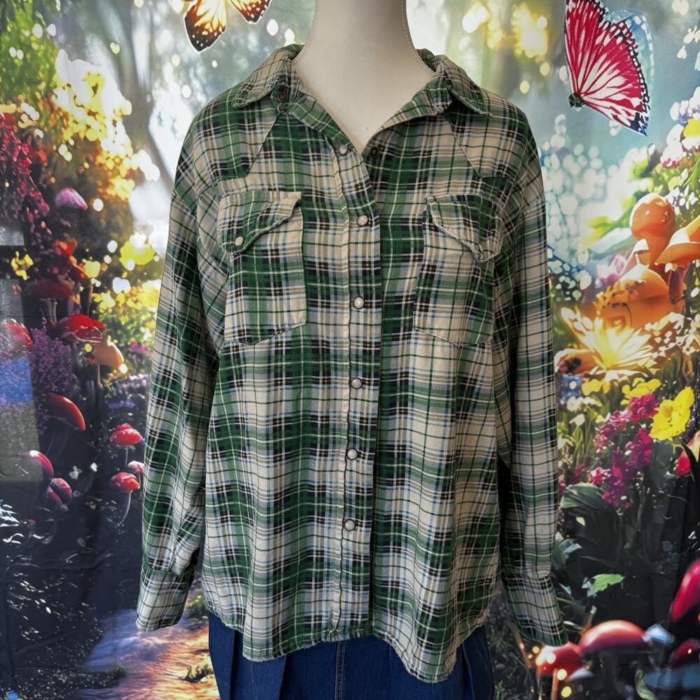 The Great Society Country Plaid Button Down Shirt Size 0 XS oversized Green